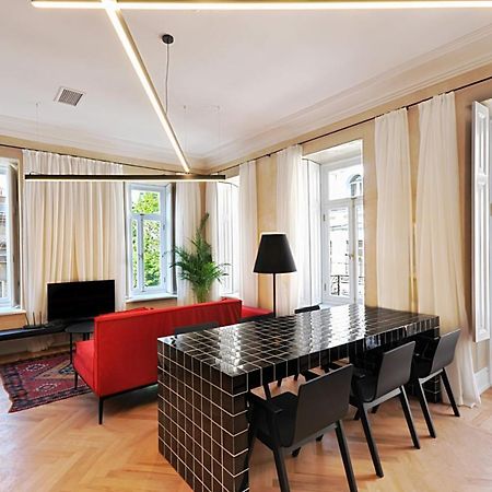 The 10 Hotel Тбилиси Екстериор снимка